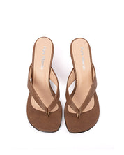 EDGY TAUPE