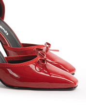 LARINA RED