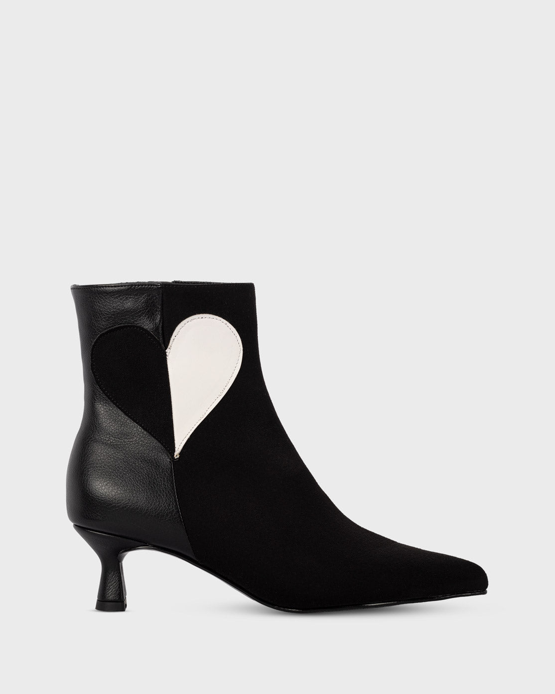 LOVE-BOOT.jpg