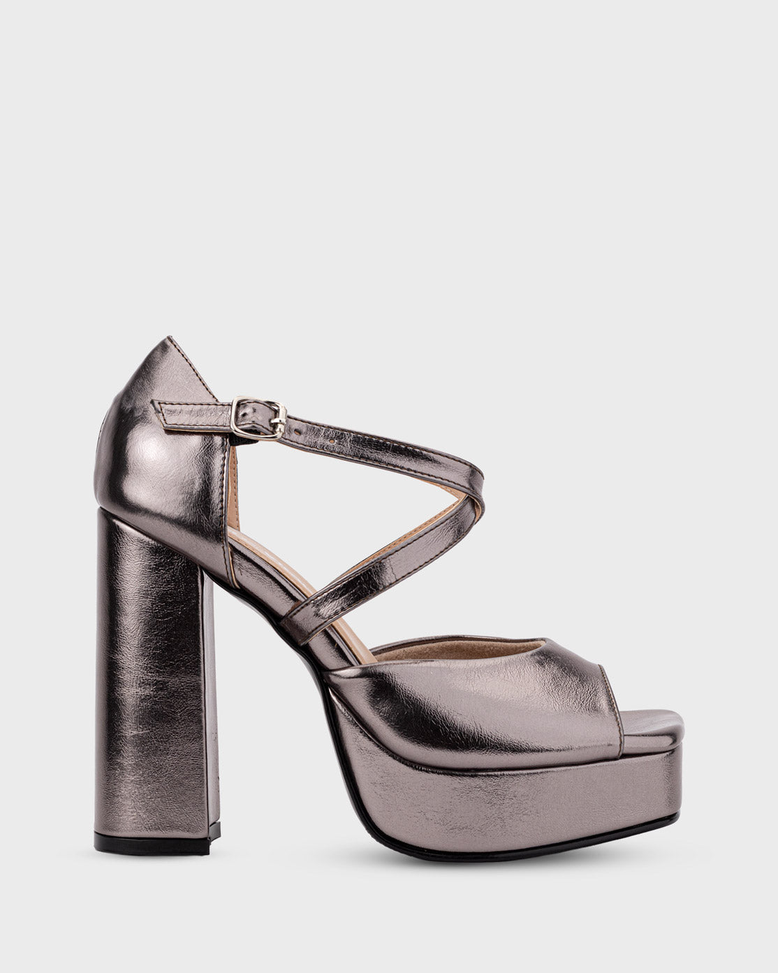 LUZIA PLATA
