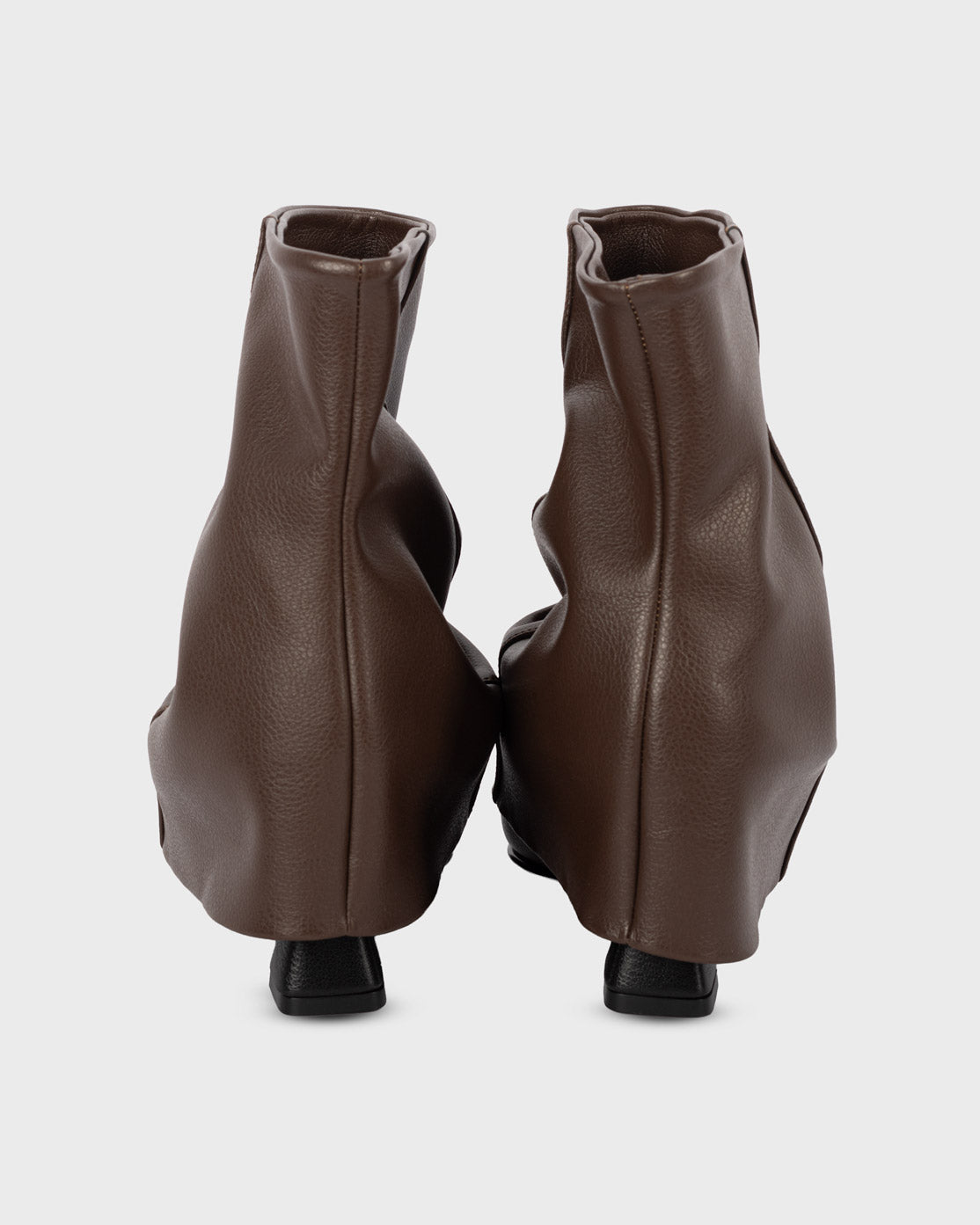 MALBEC-BROWN-2.jpg