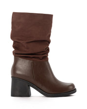 MOQUEGUA BROWN