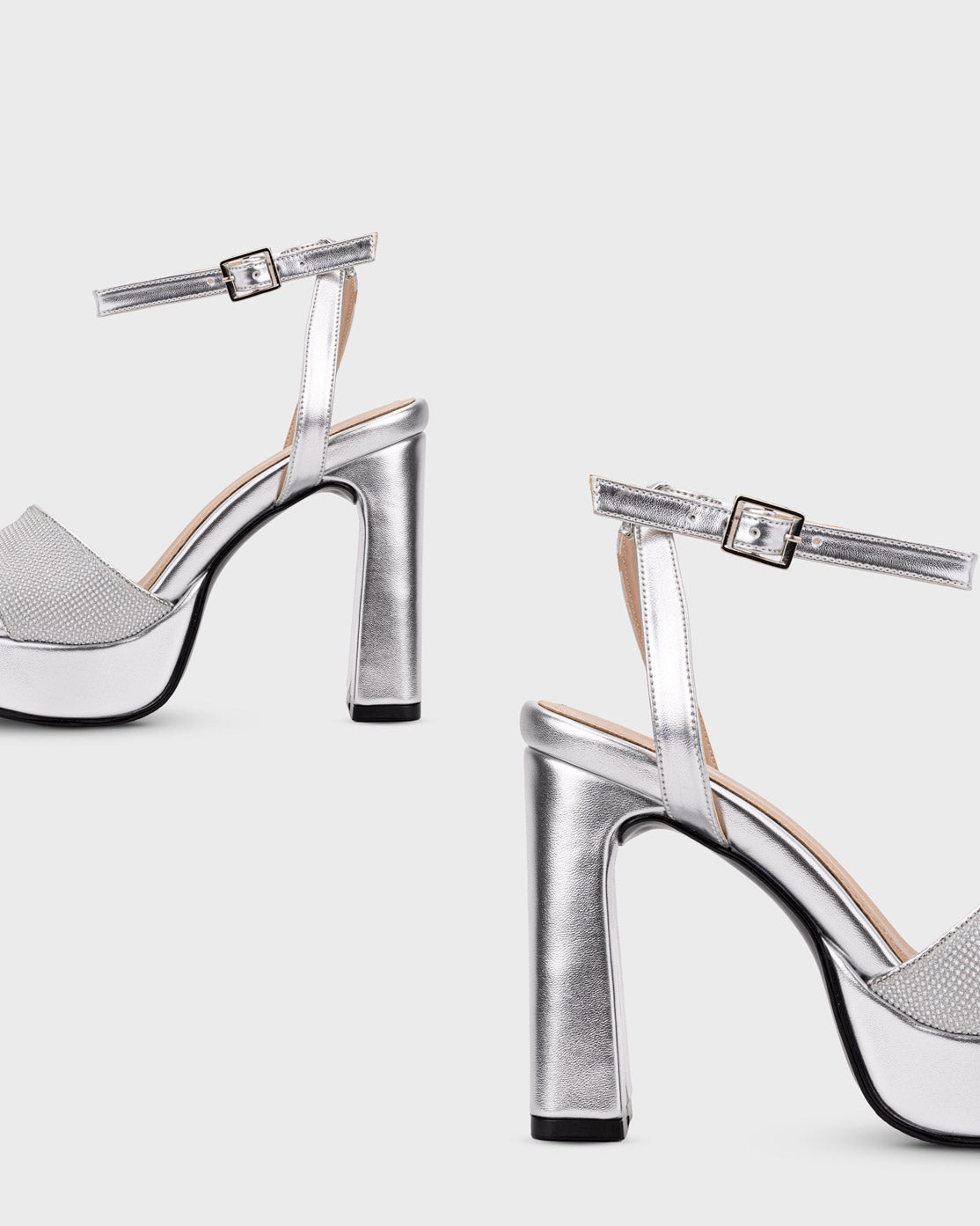 NYRA PLATA