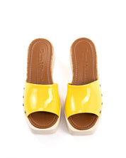 PANAMA AMARILLO