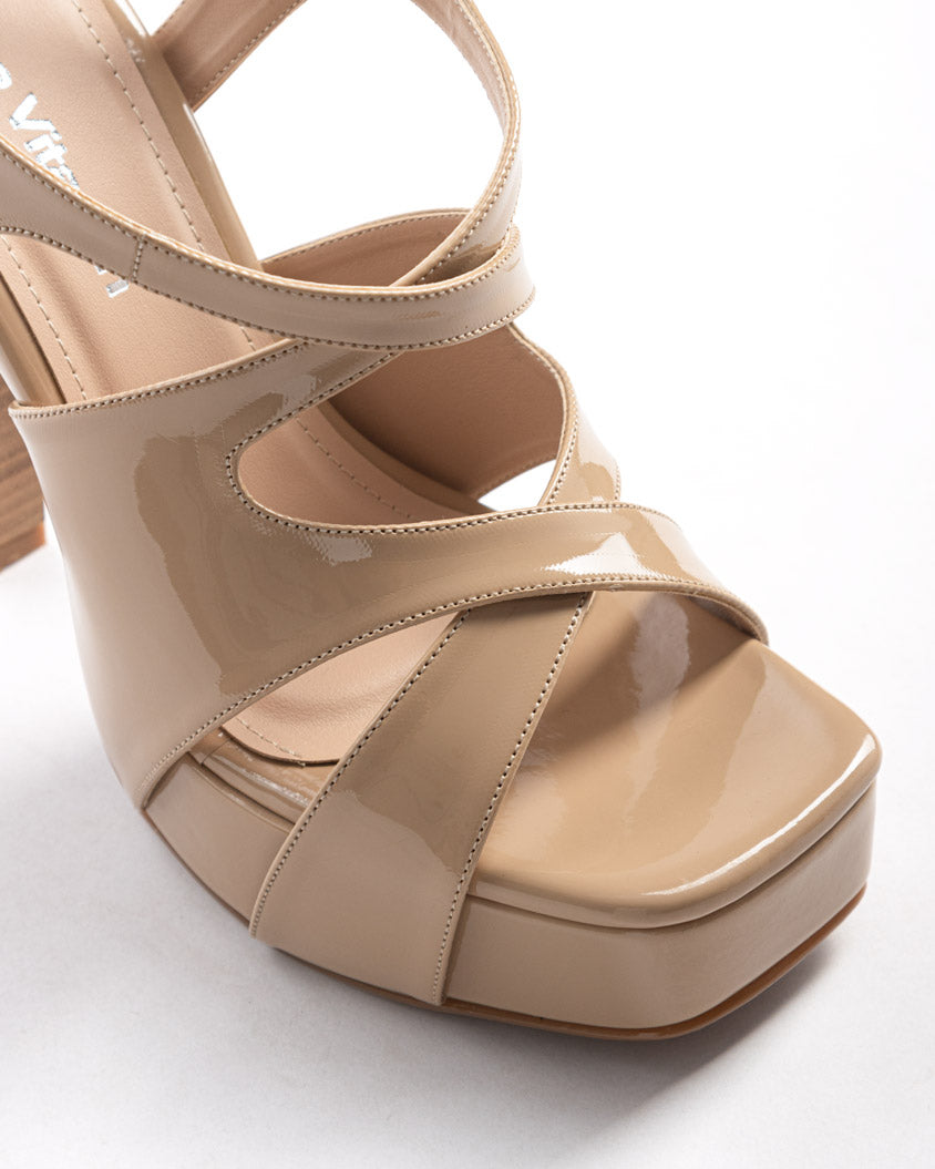 POLLINI CAMELLO