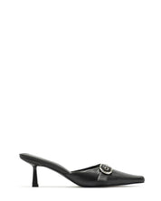 THE SIENNA BLACK
