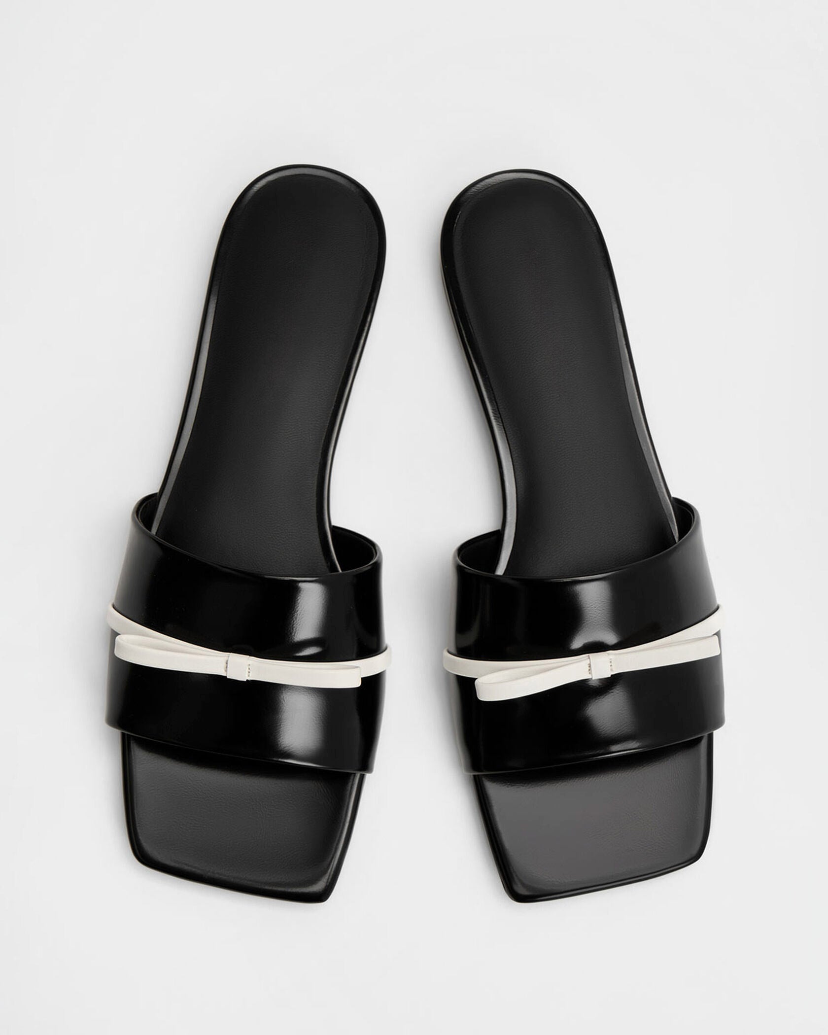 ZAIRA-NEGRO2.jpg
