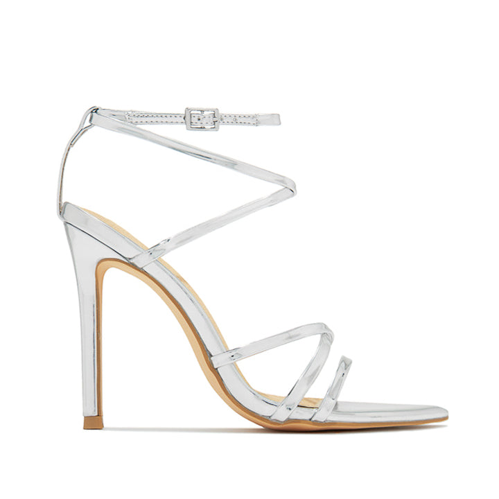 silver-heels-miss_lola_BV06282023_3_6223c9dc-9fc6-4a3a-9cee-b3fdade94aa8_720x-Edit-3.jpg